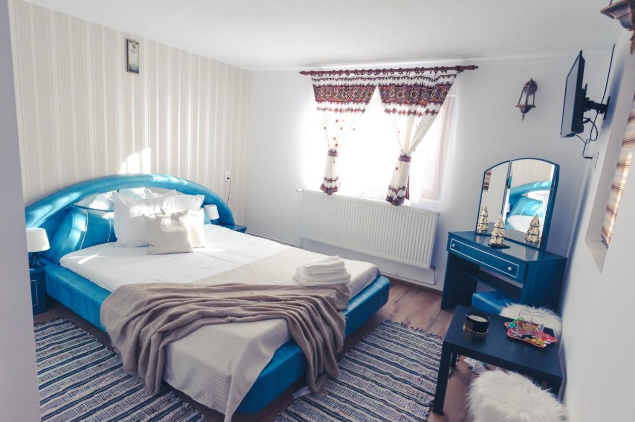 Rebecca Land Hotel Corbi Kültér fotó