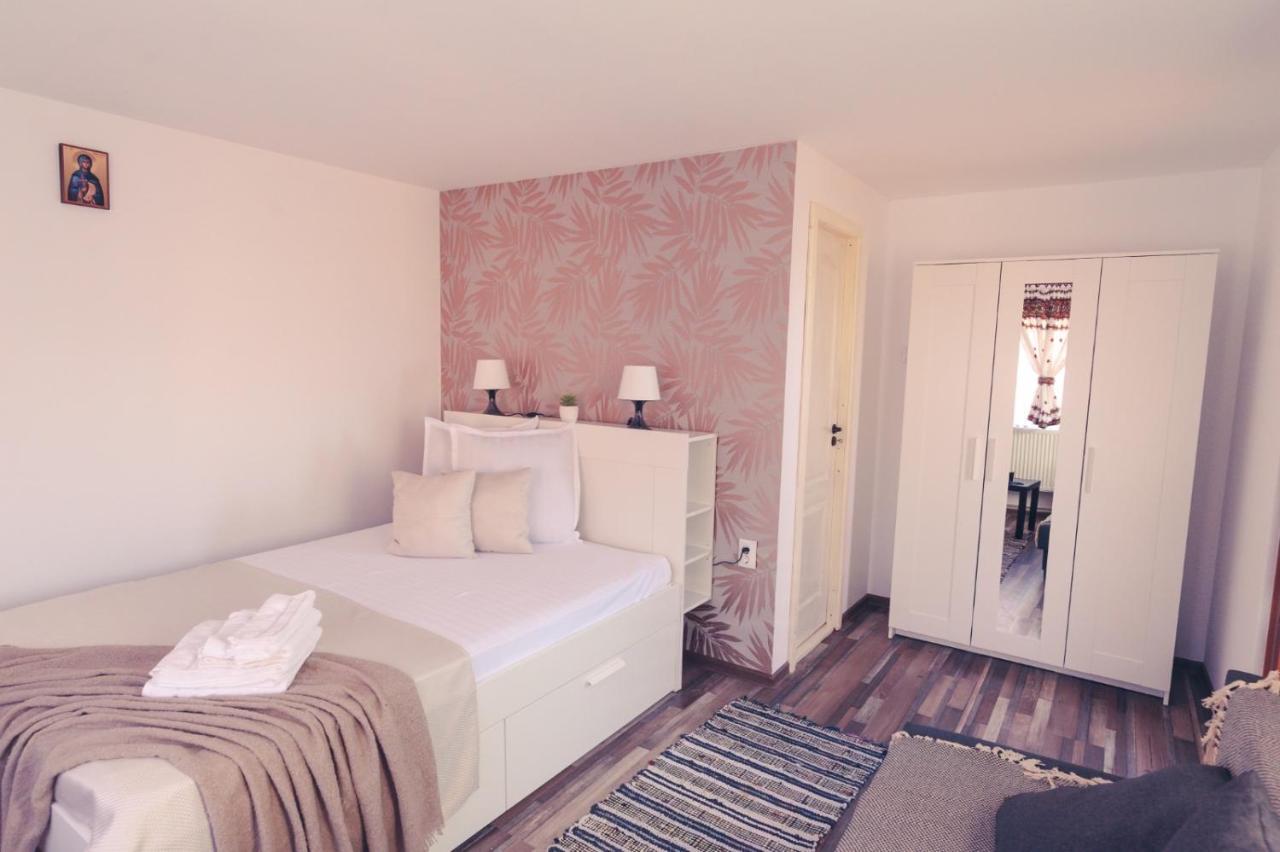 Rebecca Land Hotel Corbi Kültér fotó